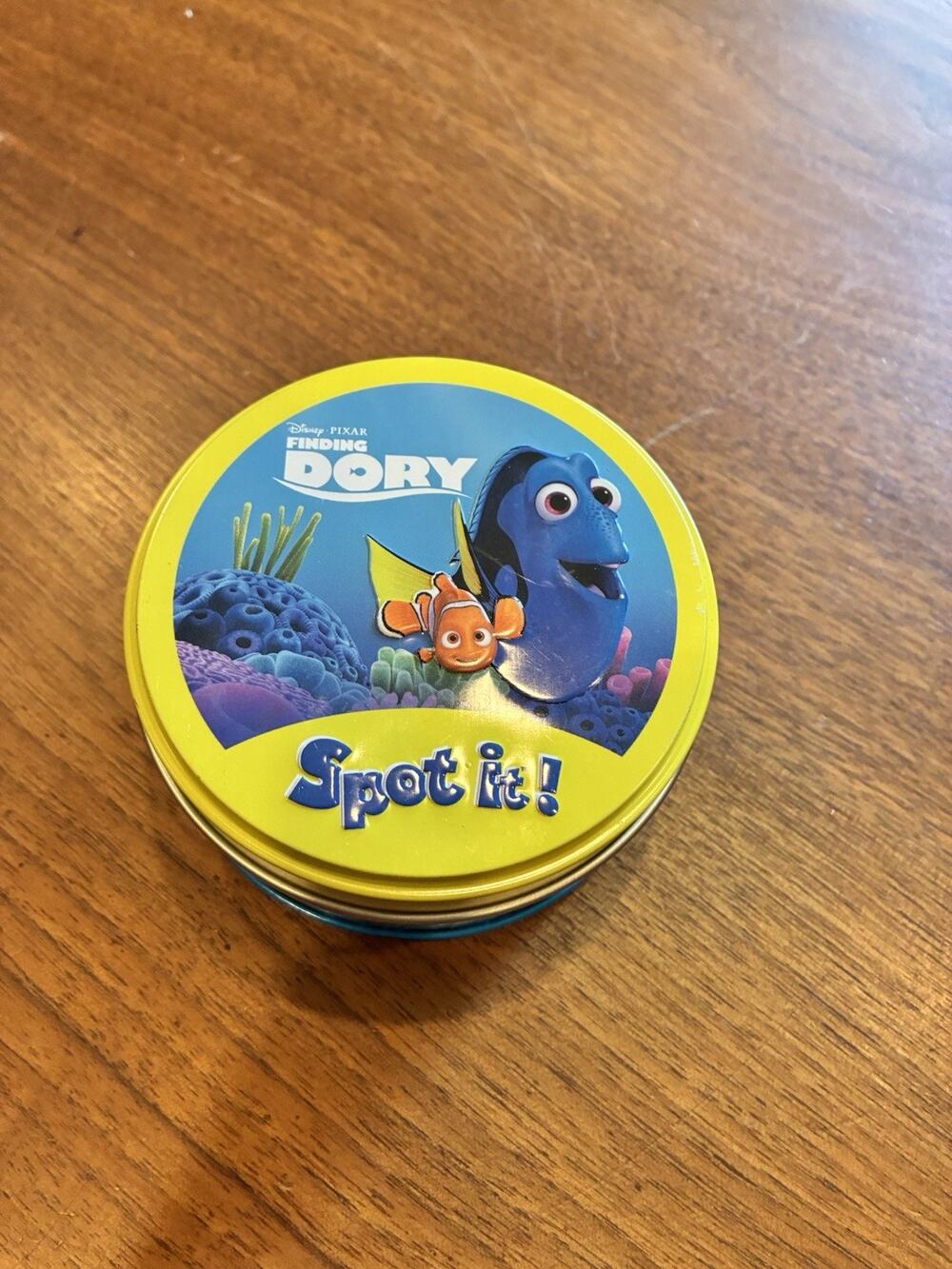 Spot It! Disney/Pixar Finding Dory - Tin